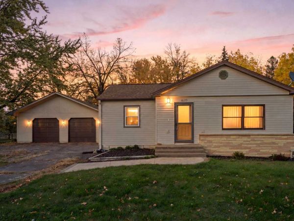 420 2nd Street SE, Braham, MN 55006