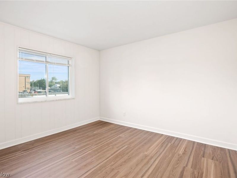 25735 Lorain Road, Unit 210, North Olmsted, OH 44070 Photo 8