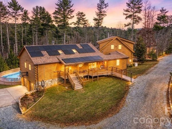 2257 Quiet Creek Lane , Lenoir, NC 28645