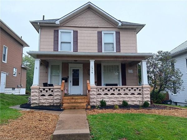 1514 Stewart Avenue , Cambridge, OH 43725