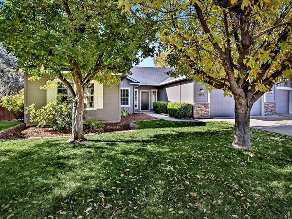 2617 W Glade Creek Dr, Meridian, ID 83646