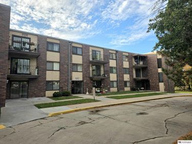 5801 Enterprise Drive, Unit C7, Lincoln, NE 68521