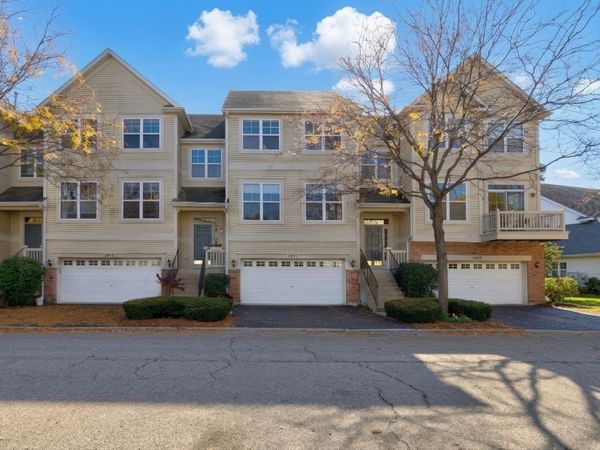 1871 Watercolor Place , Grayslake, IL 60030