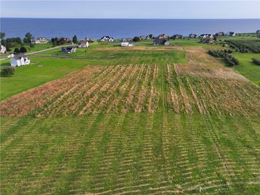 Lot 8 Lake Rd, Williamson, NY 14589
