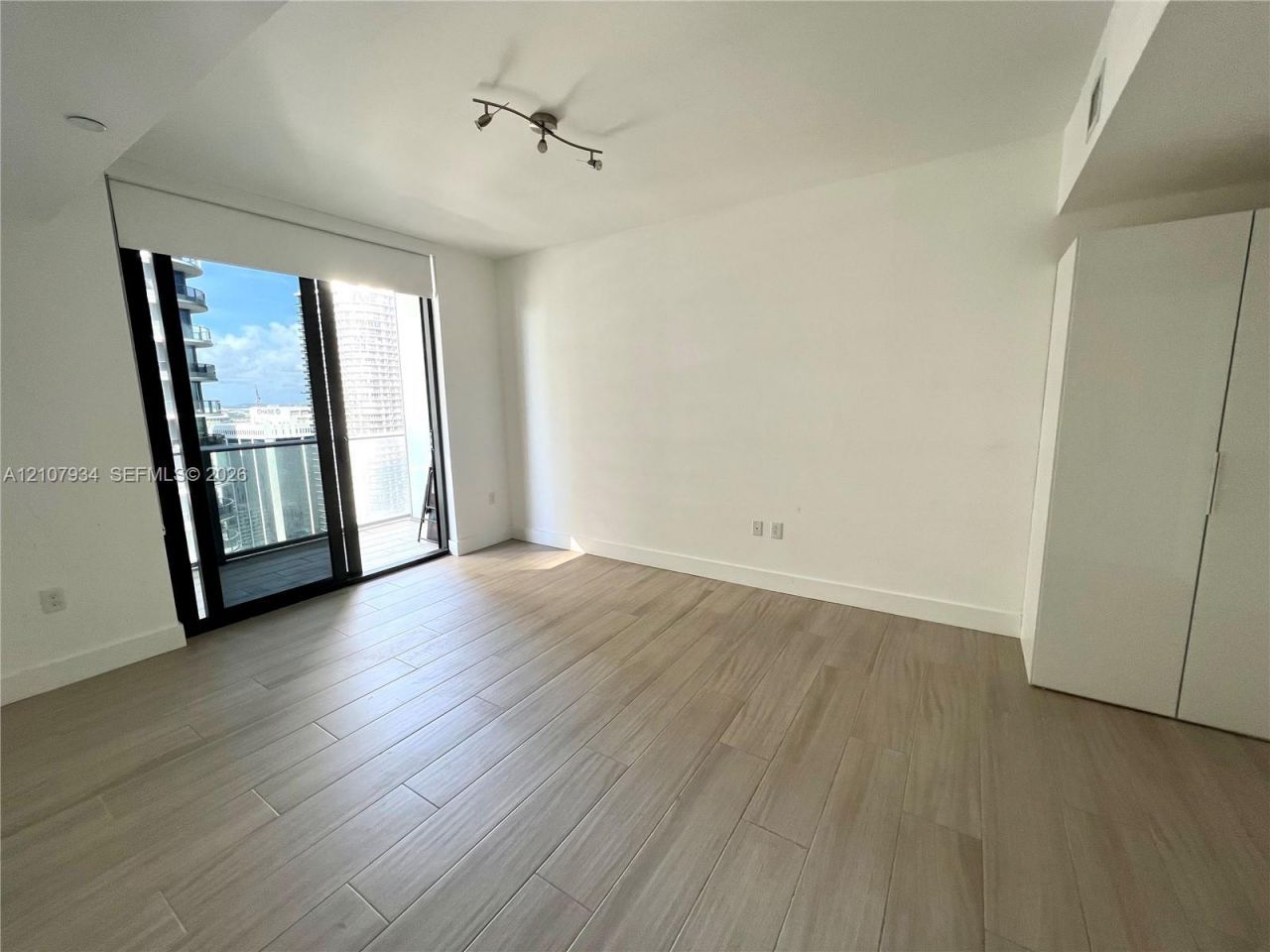 1010 Brickell Ave , Unit 3508, Miami, FL 33131 Photo