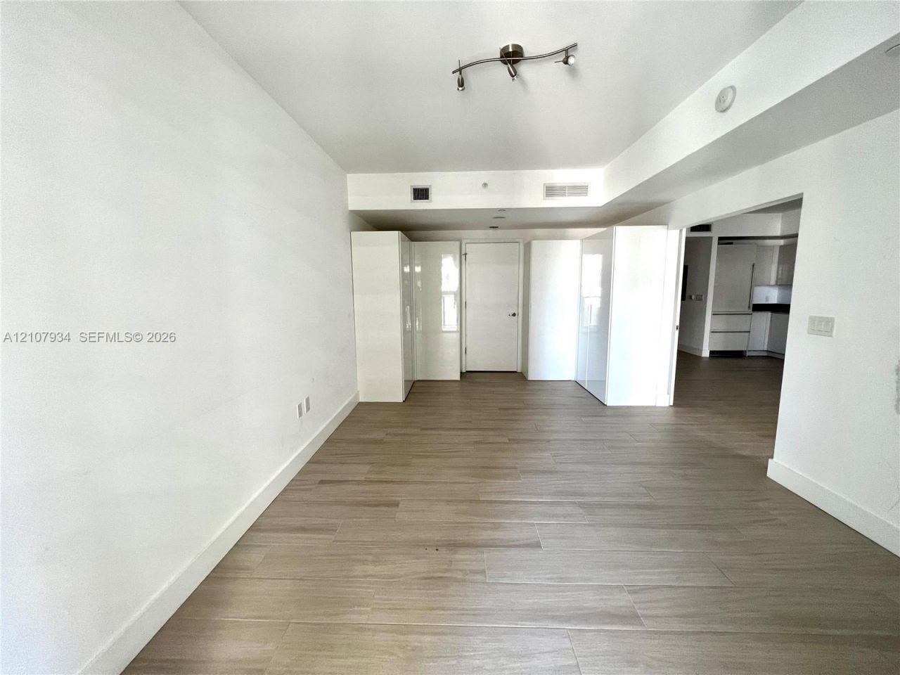 1010 Brickell Ave , Unit 3508, Miami, FL 33131 Photo