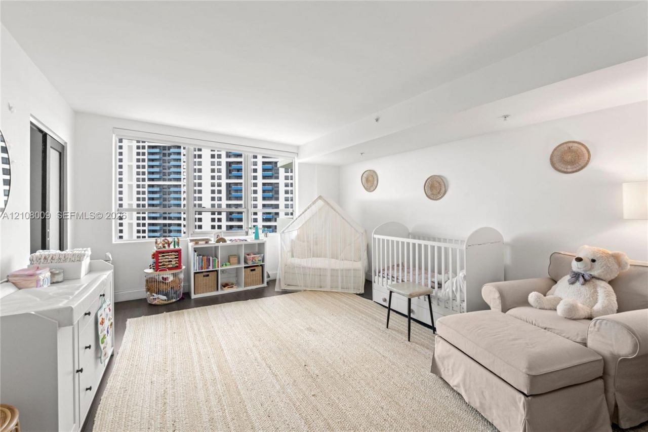 1500 Bay Rd, Unit 1514S, Miami Beach, FL 33139 Photo