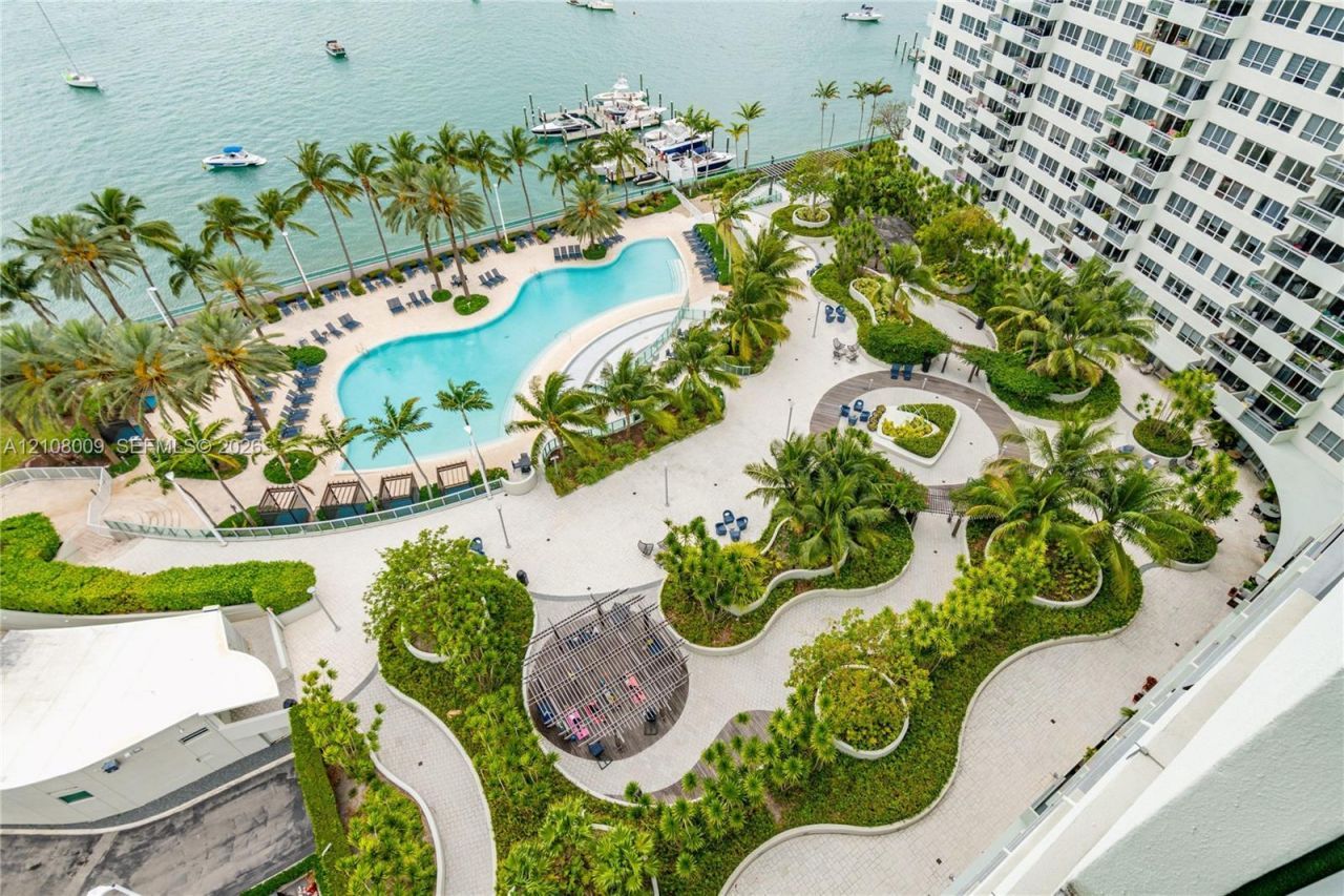 1500 Bay Rd, Unit 1514S, Miami Beach, FL 33139 Photo