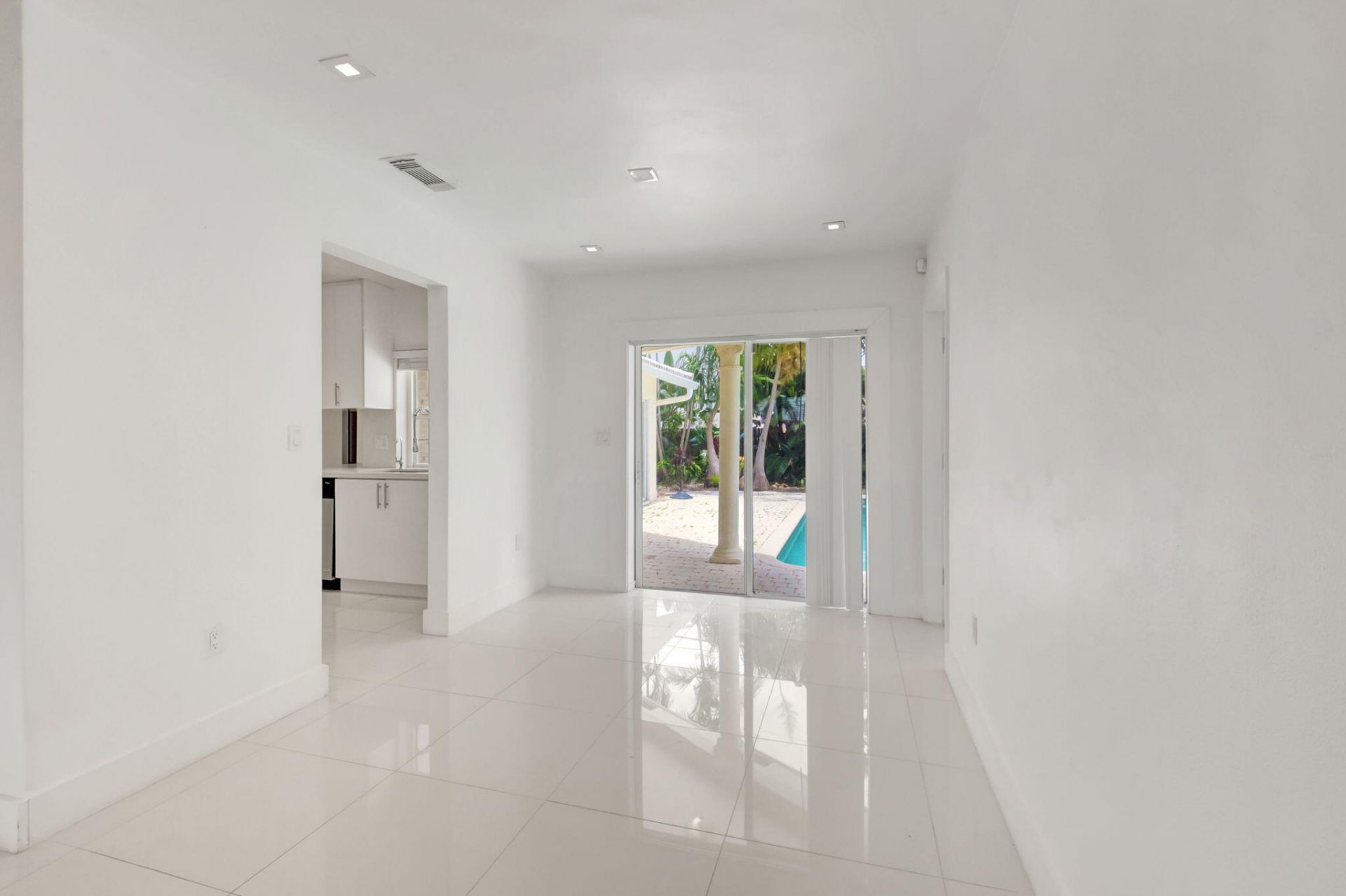 847 NW 7th Street, Boca Raton, FL 33486 Photo