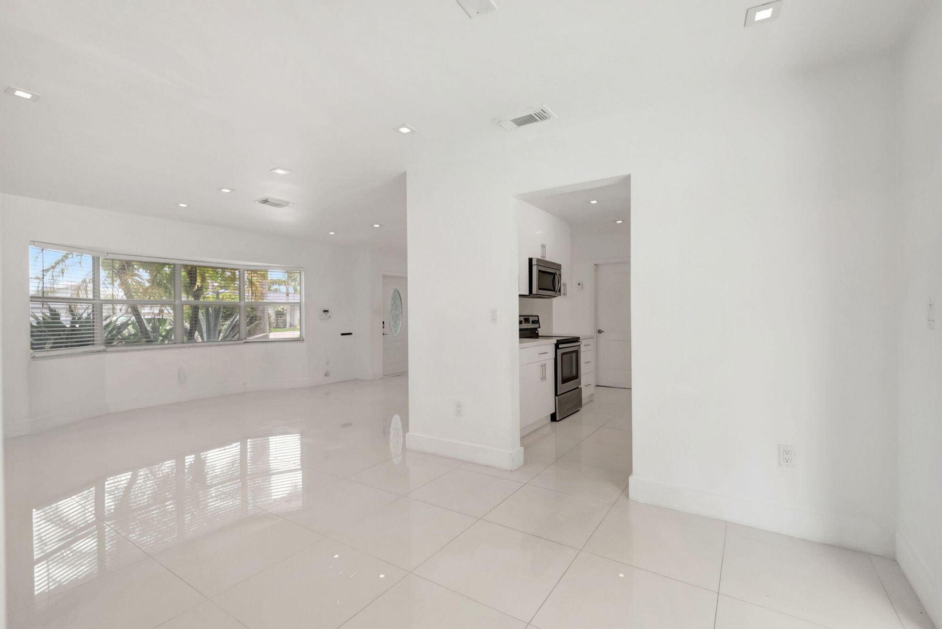 847 NW 7th Street, Boca Raton, FL 33486 Photo
