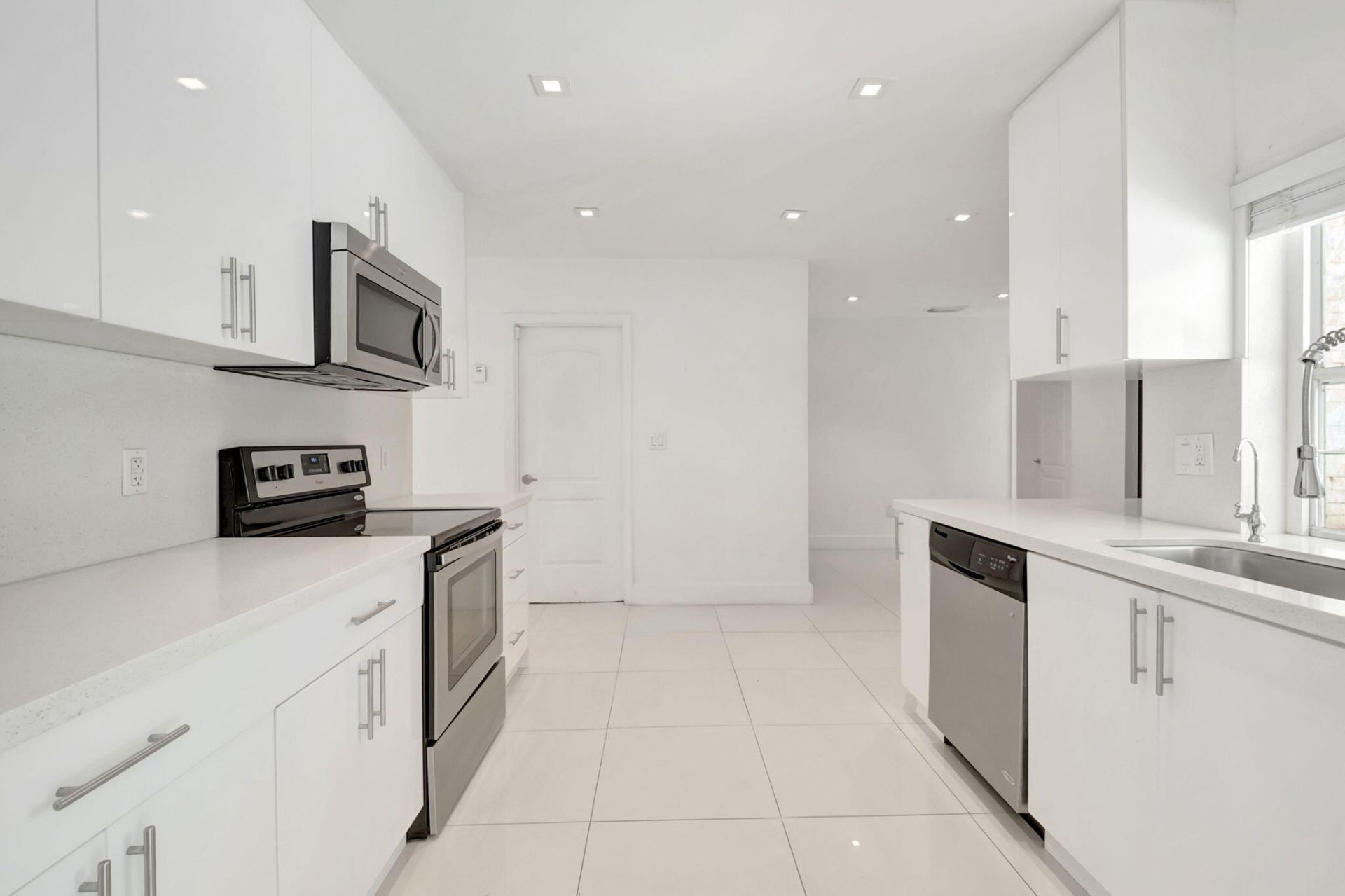 847 NW 7th Street, Boca Raton, FL 33486 Photo
