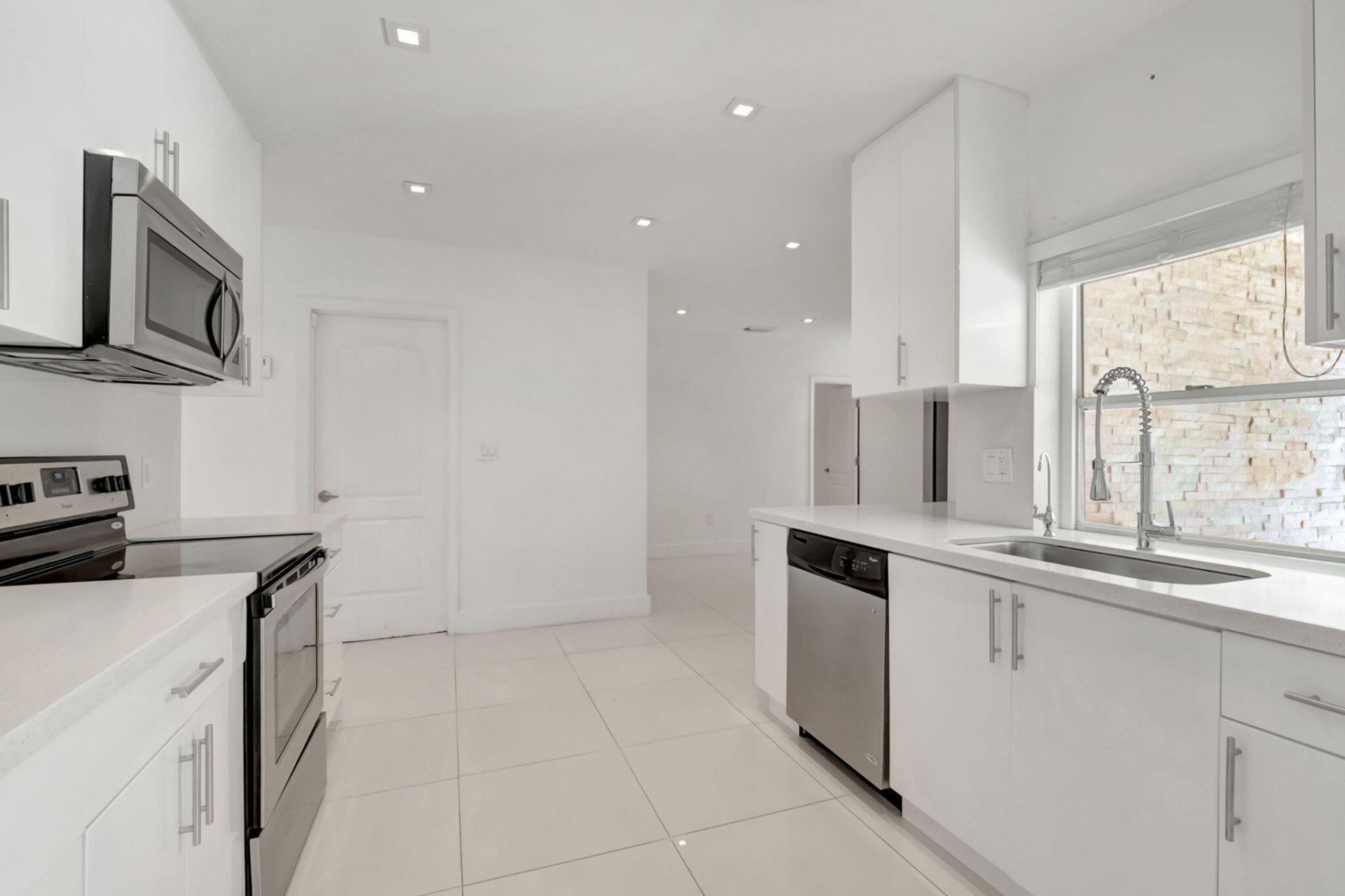 847 NW 7th Street, Boca Raton, FL 33486 Photo