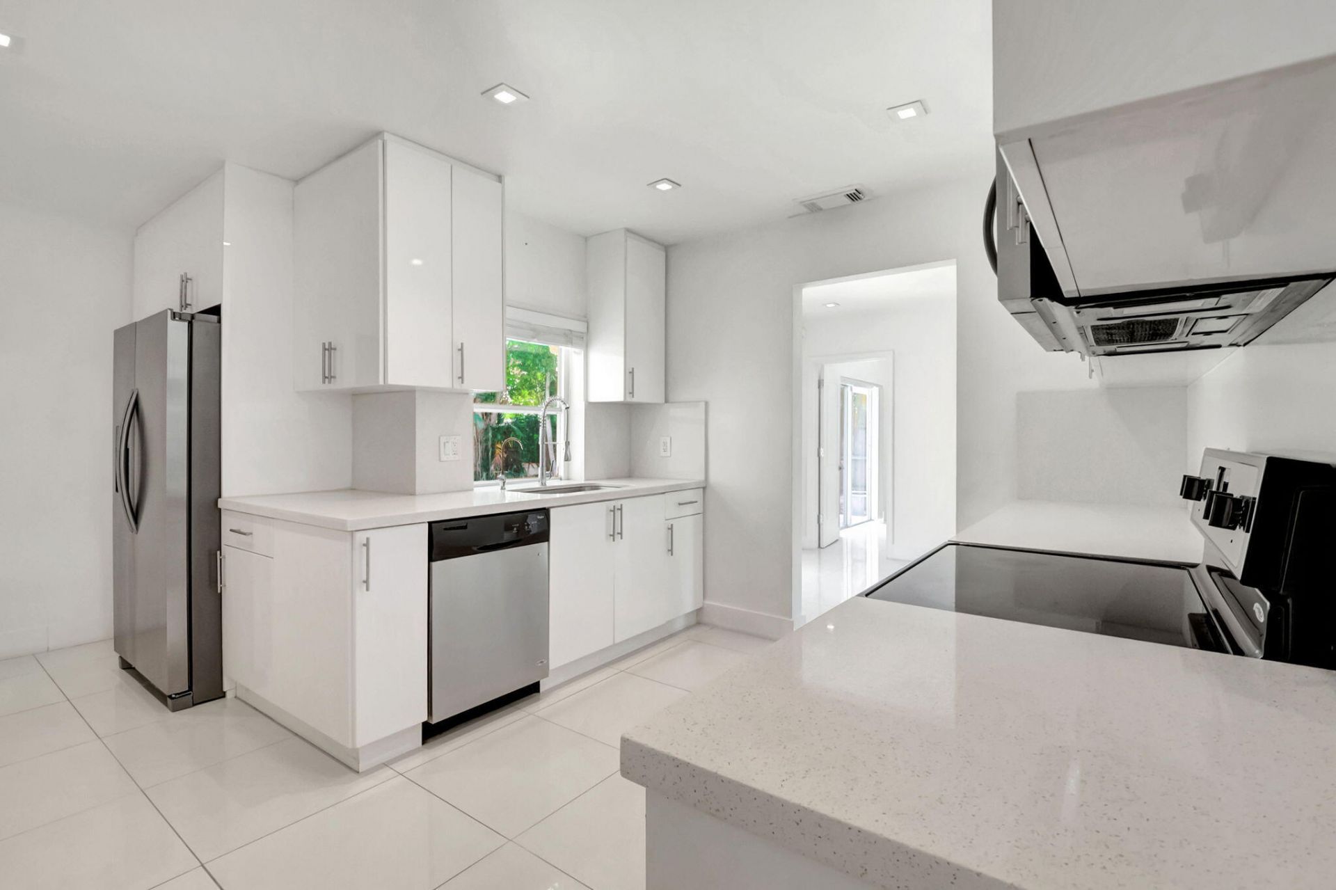 847 NW 7th Street, Boca Raton, FL 33486 Photo