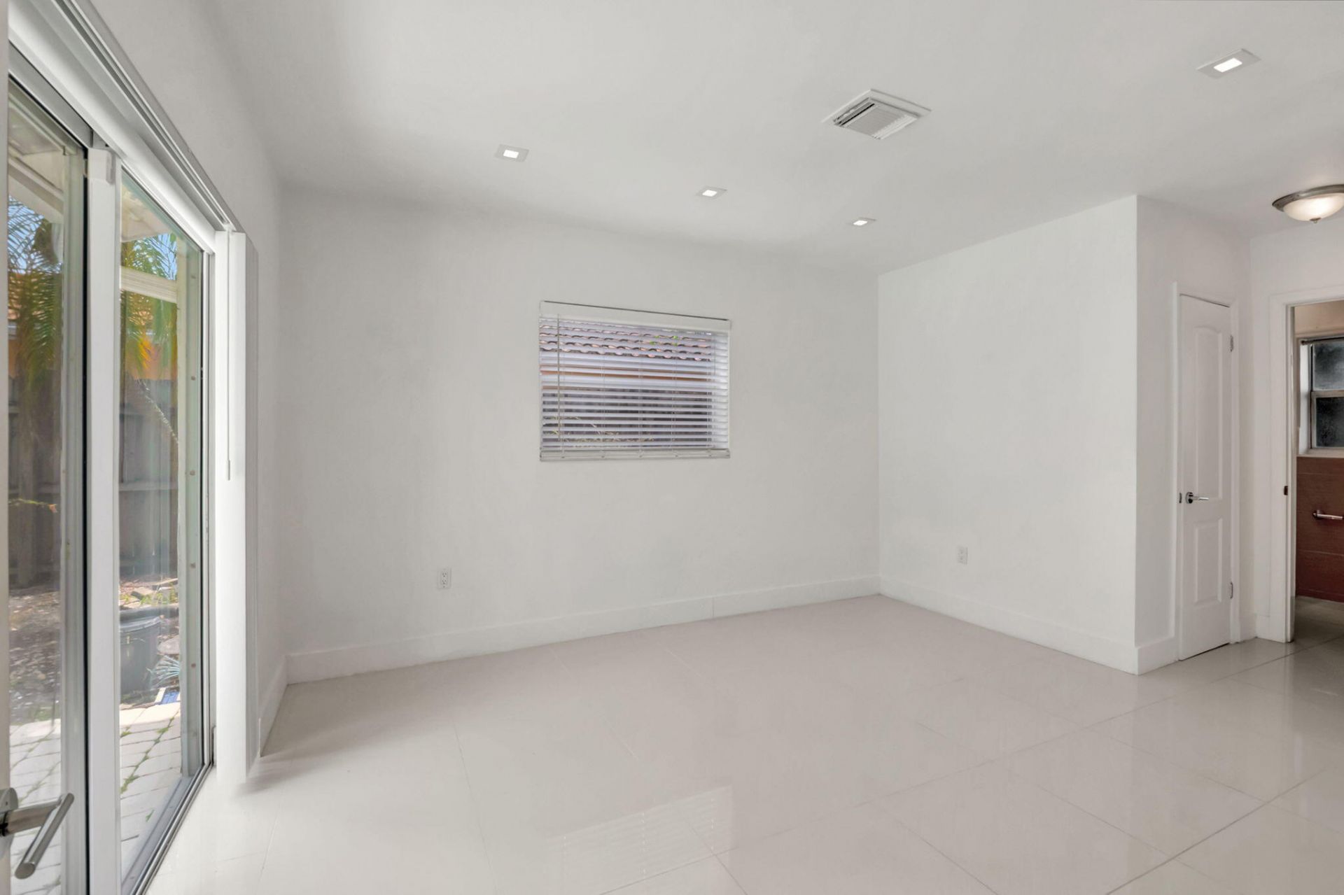 847 NW 7th Street, Boca Raton, FL 33486 Photo