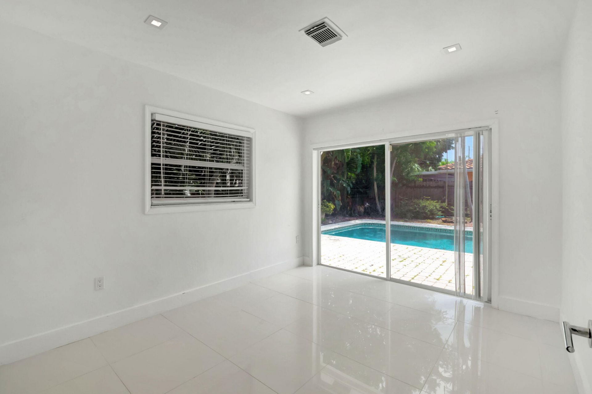 847 NW 7th Street, Boca Raton, FL 33486 Photo