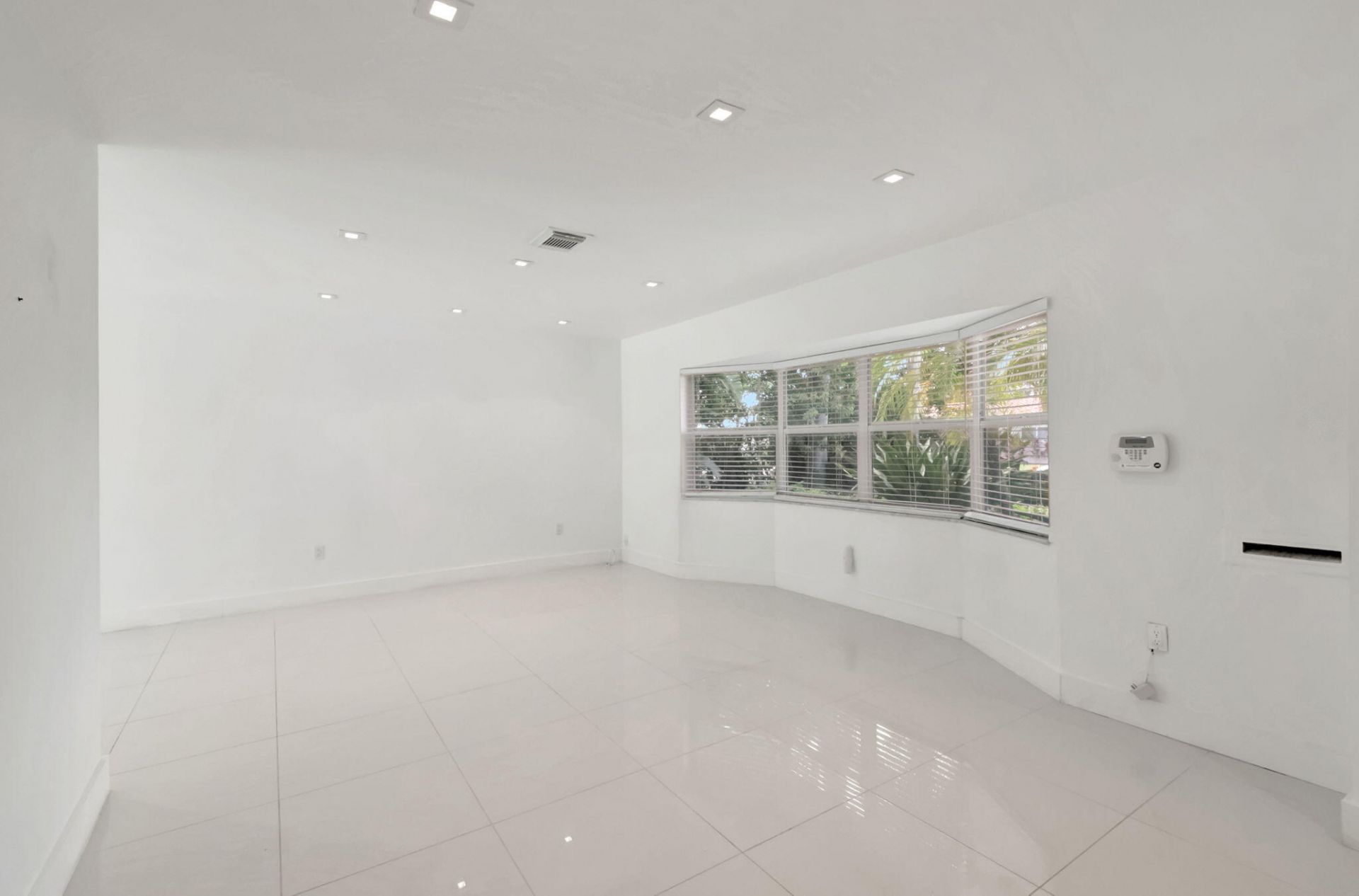 847 NW 7th Street, Boca Raton, FL 33486 Photo