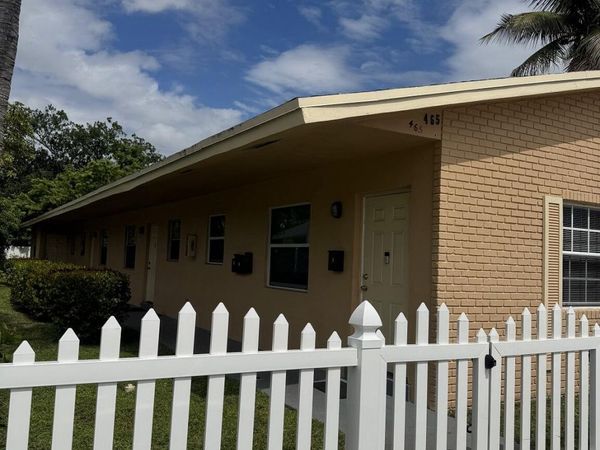 465 NW 40TH Court, Unit 1-4, Oakland Park, FL 33309
