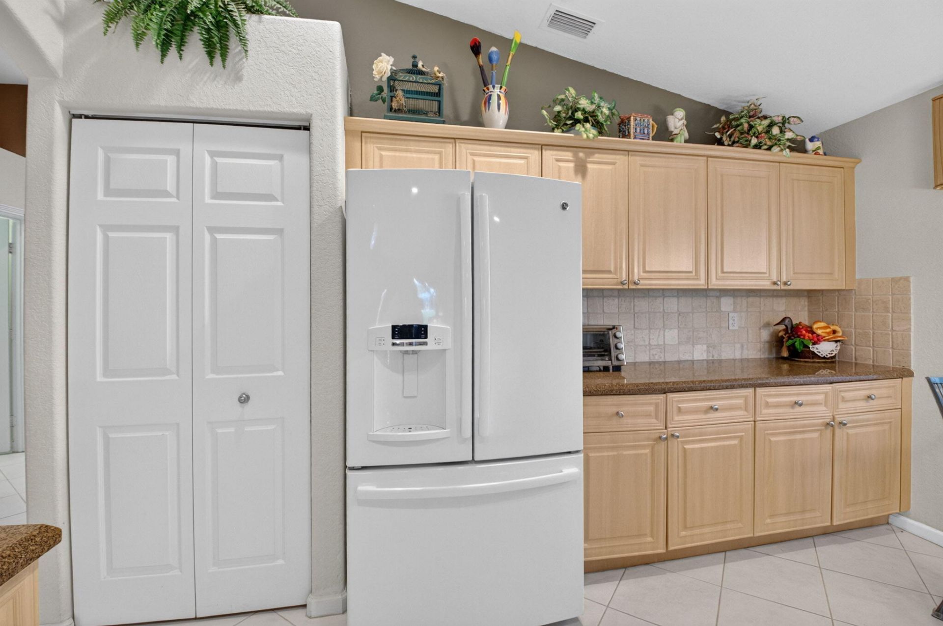 6552 Lucaya Avenue, Boynton Beach, FL 33437 Photo