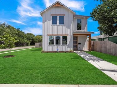 3639 Pueblo Street, Dallas, TX 75212