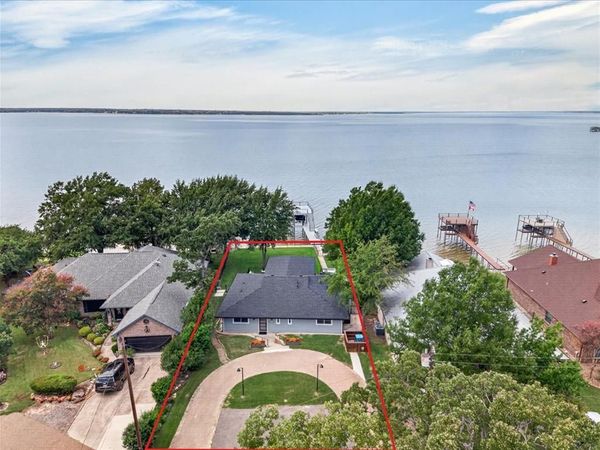 250 Nob Hill Circle , Gun Barrel City, TX 75156