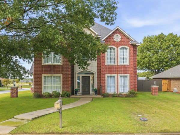 1709 Southern Hills Drive , Ardmore, OK 73401
