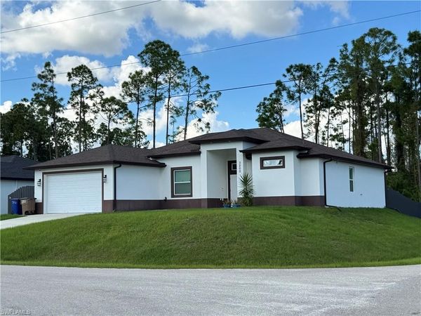 3200 21st ST W, LEHIGH ACRES, FL 33971