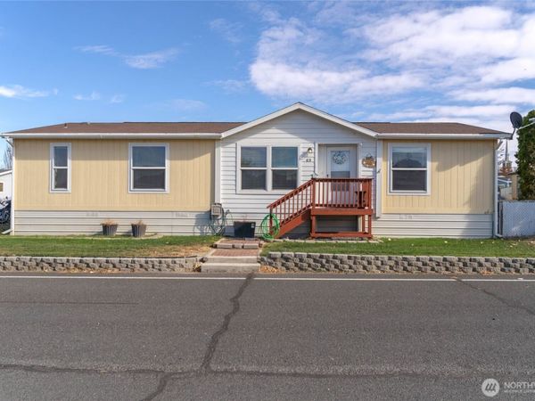 900 N Grape Drive , Unit 69, Moses Lake, WA 98837