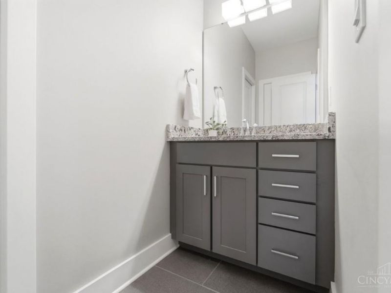 8009 Bennington Drive, West Chester, OH 45241 Photo 48