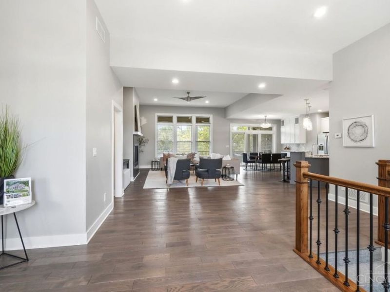 8009 Bennington Drive, West Chester, OH 45241 Photo 7