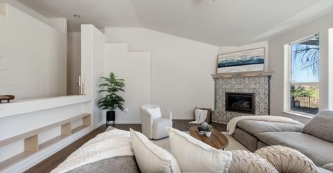 325 Bayhill Circle, Dayton, NV 89403 Photo