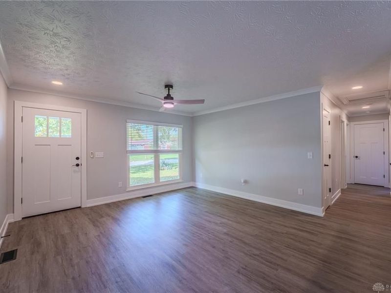 504 Kennison Avenue, New Carlisle, OH 45344 Photo 17