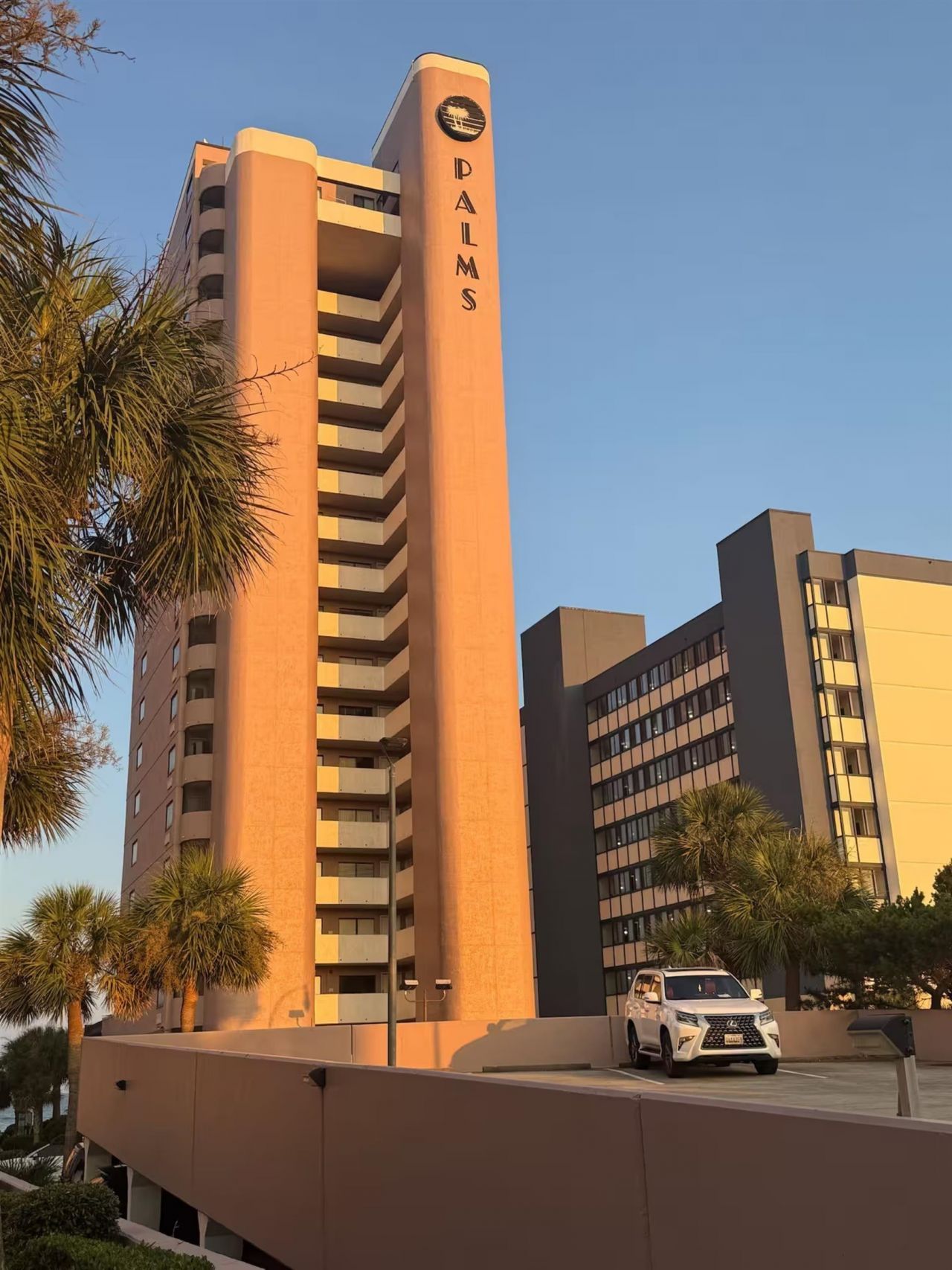 2406 N Ocean Blvd.  Photo 10