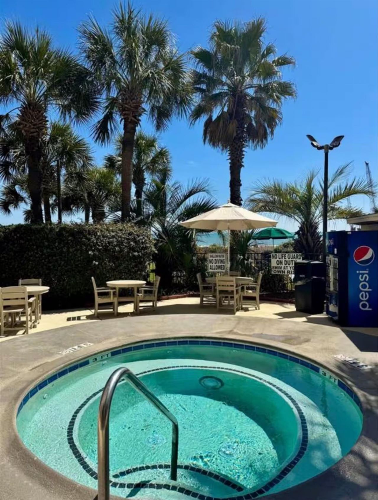 2406 N Ocean Blvd.  Photo 18