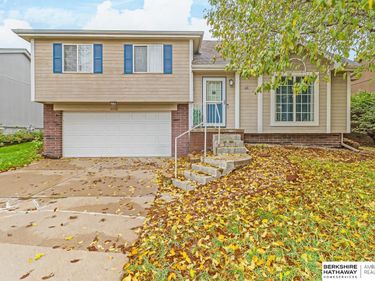 4608 N 148th Street, Omaha, NE 68116