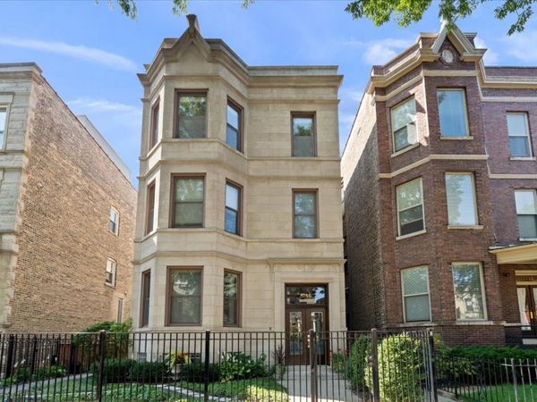 3746 N Lakewood Avenue , Unit 2, Chicago, IL 60613