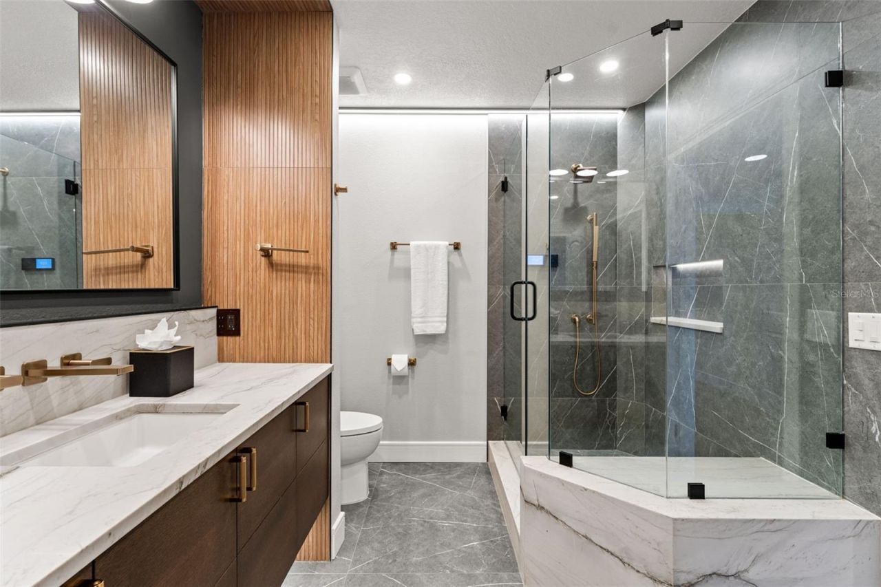 610 Riviera Dunes Way, Unit 602, Palmetto, FL 34221 Photo