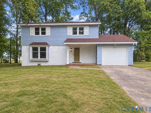 4924 McAllister Drive , Chester, VA 23831