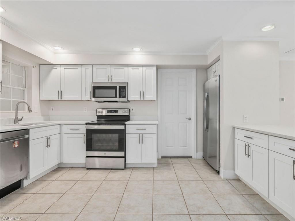 2437 Sunset Ave , Naples, FL 34112 Photo