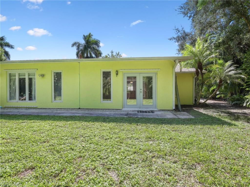2437 Sunset Ave , Naples, FL 34112 Photo