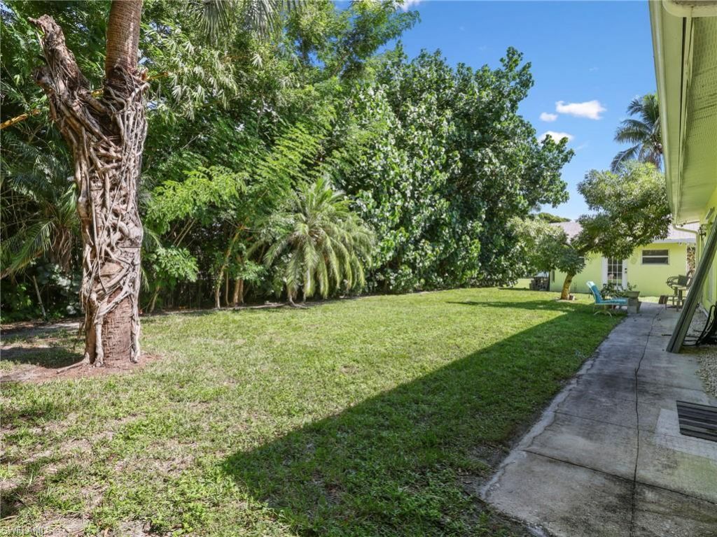 2437 Sunset Ave , Naples, FL 34112 Photo