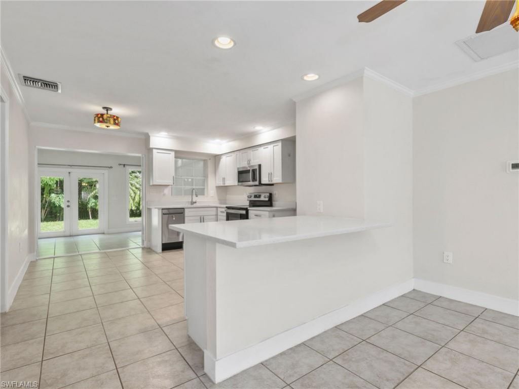 2437 Sunset Ave , Naples, FL 34112 Photo