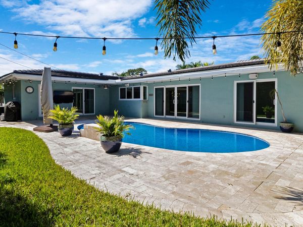 5830 NE 21ST Avenue, Fort Lauderdale, FL 33308
