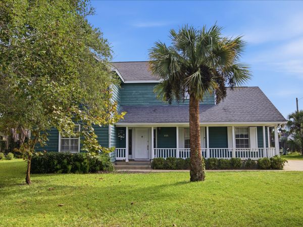 700 Sailfish Drive, Fort Walton Beach, FL 32548
