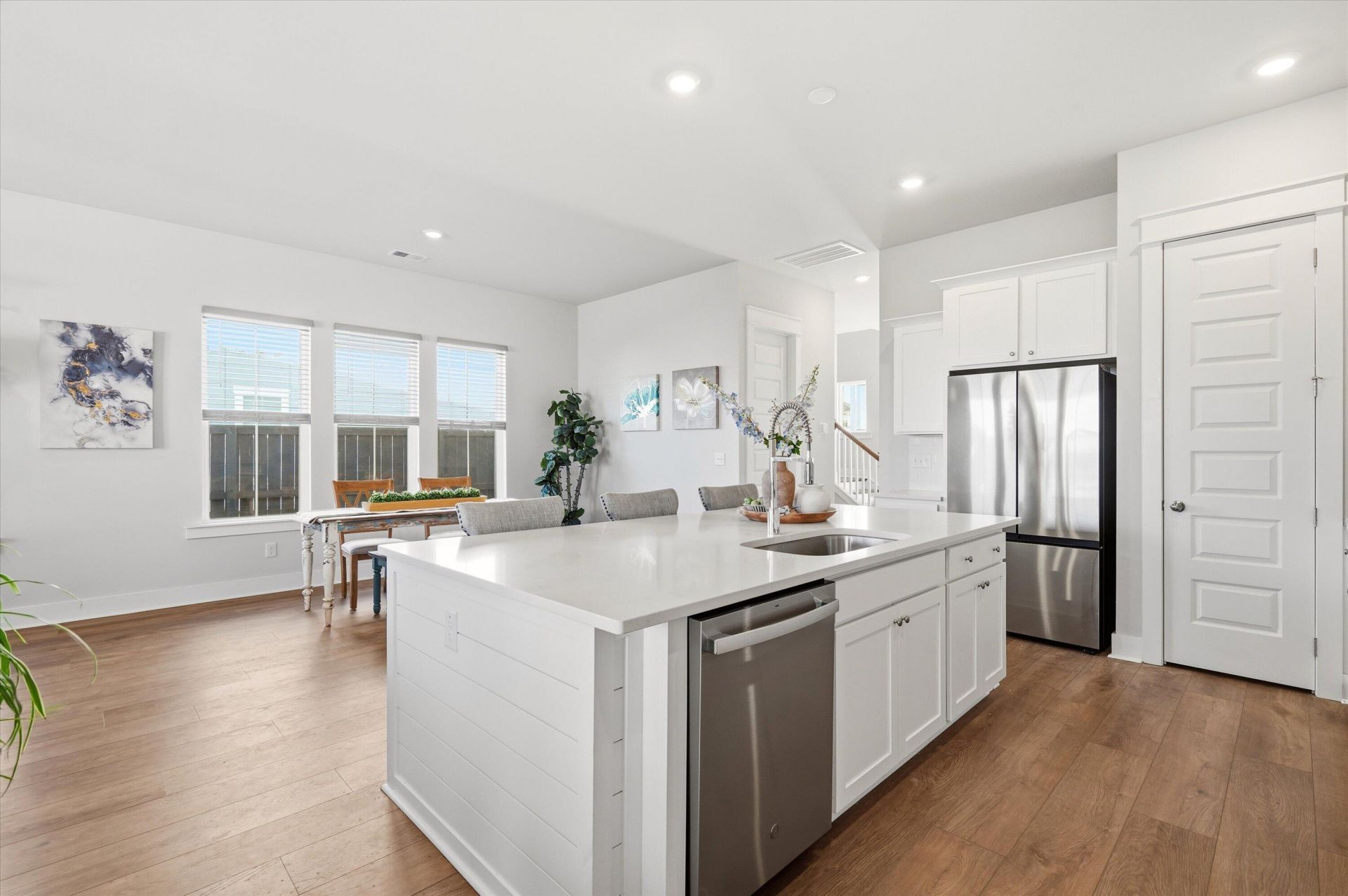 254 Witherspoon Street Photo 14