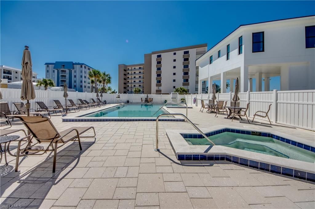 2532 Estero Blvd , Unit 305, Fort Myers Beach, FL 33931 Photo