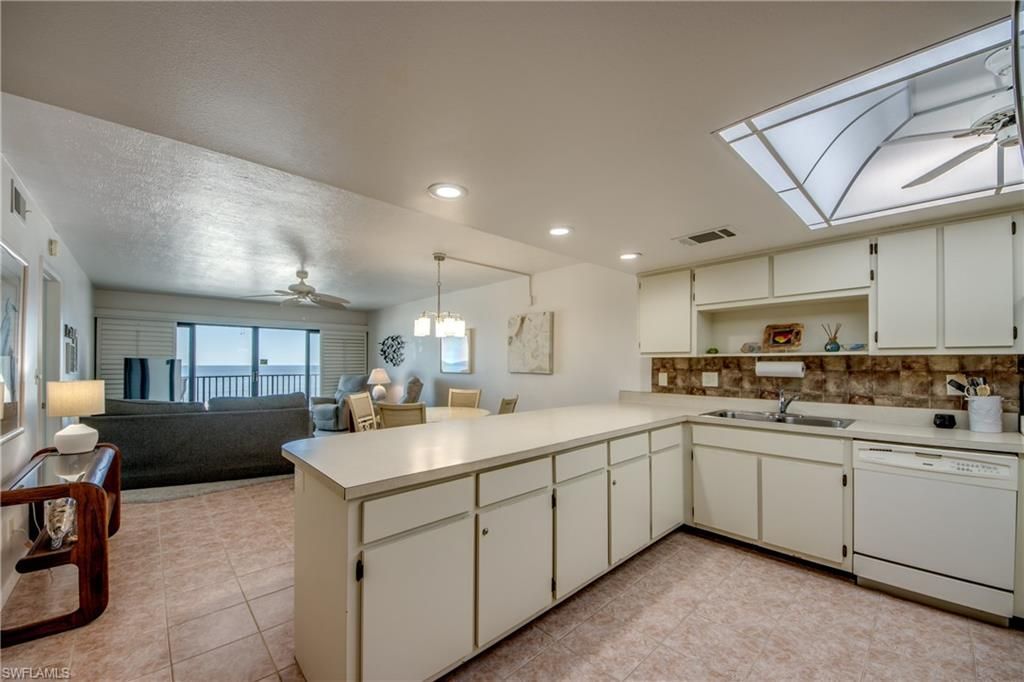2532 Estero Blvd , Unit 305, Fort Myers Beach, FL 33931 Photo