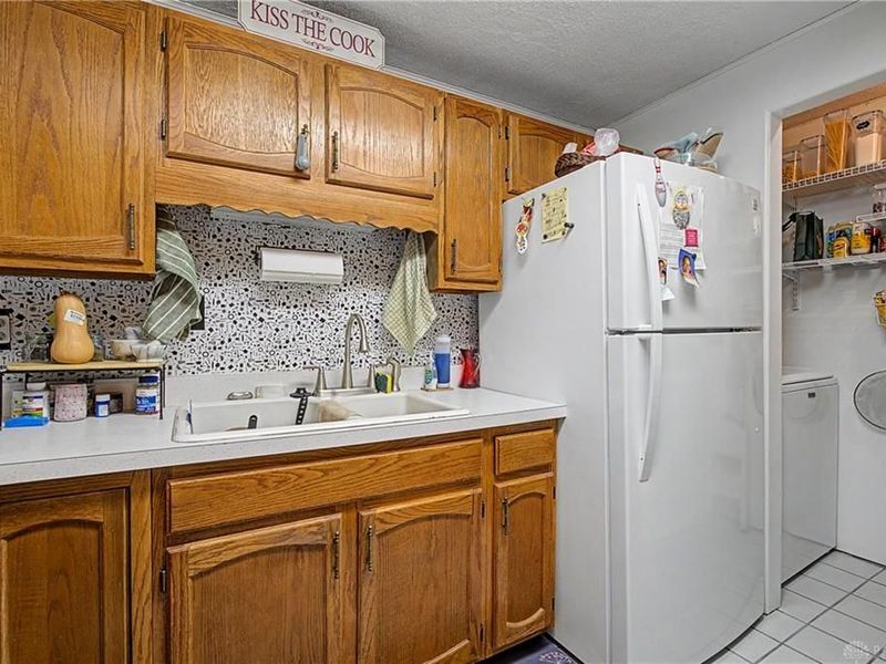 5227 Pocono Drive, Huber Heights, OH 45424 Photo 16