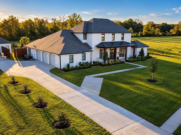27116 Sonoma Ave, Zachary, LA 70791