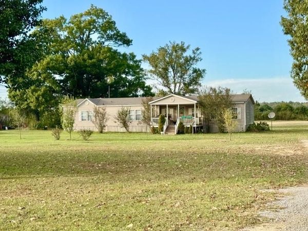 1129 County Road 189, Blue Springs, MS 38828