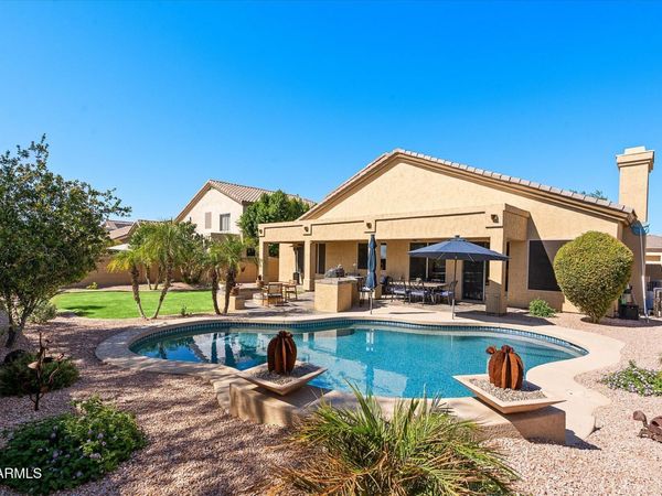 7321 E Tailfeather Drive, Scottsdale, AZ 85255